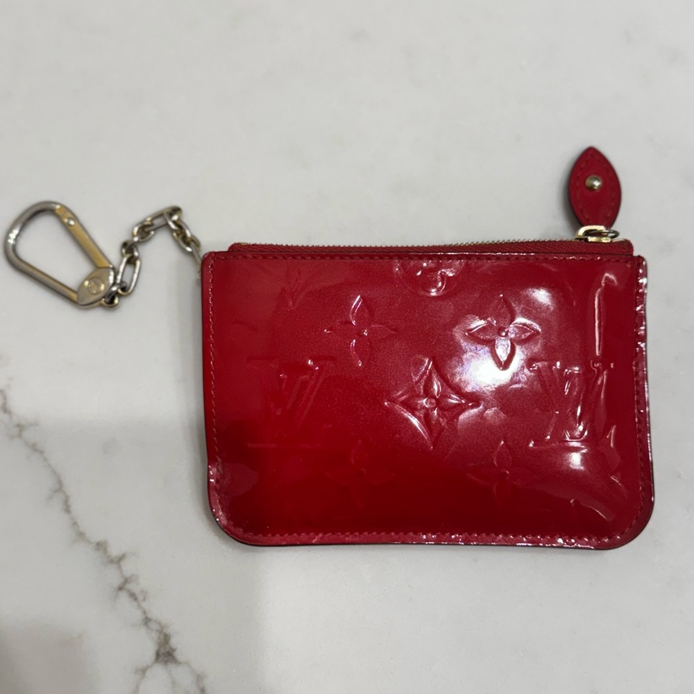 LOUIS VUITTON Pochette Cles Coin Wallet Monogram Vernis Red❤️